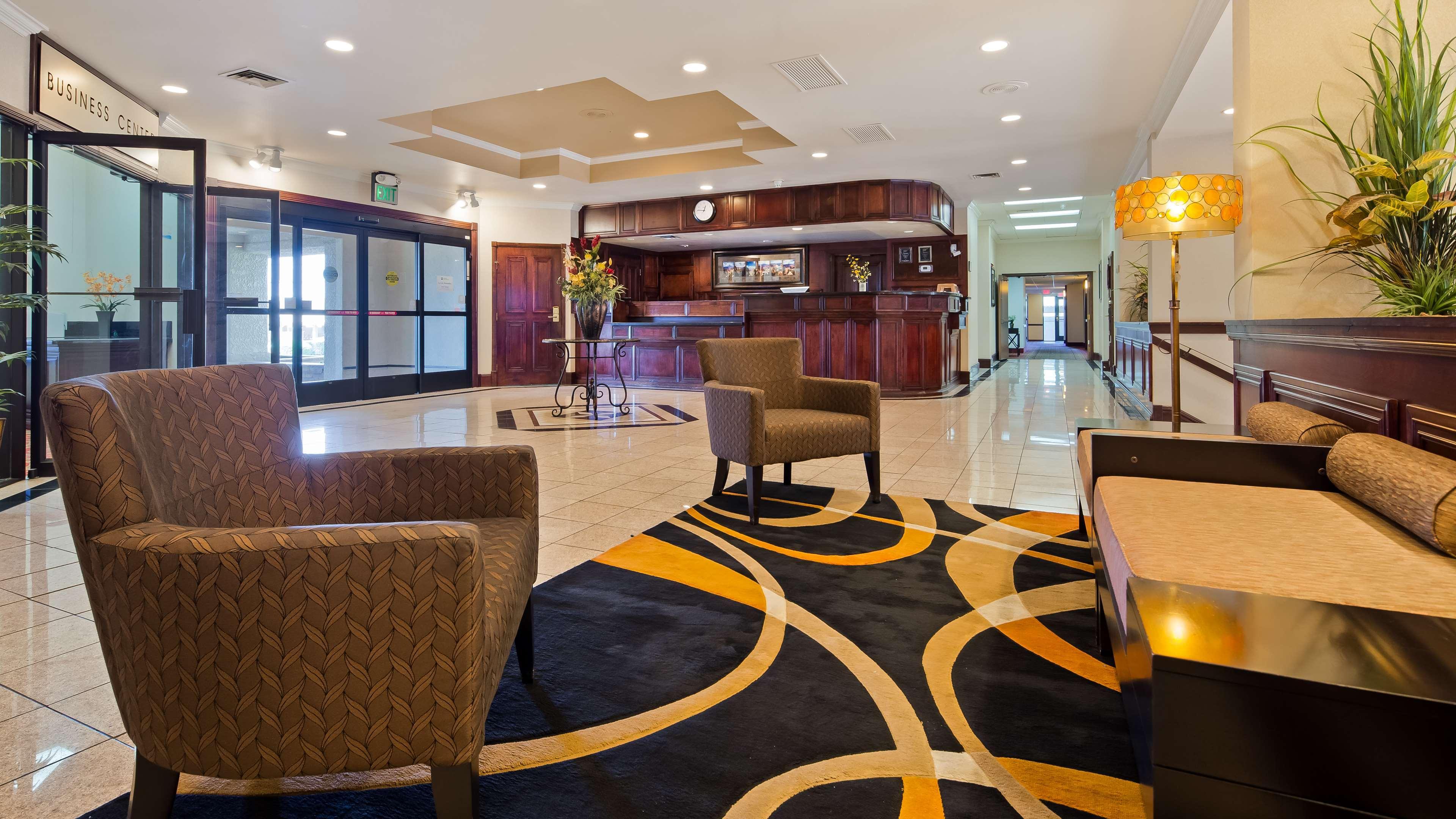 Wyndham Tucson Airport Hotel & Conference Center Exteriör bild