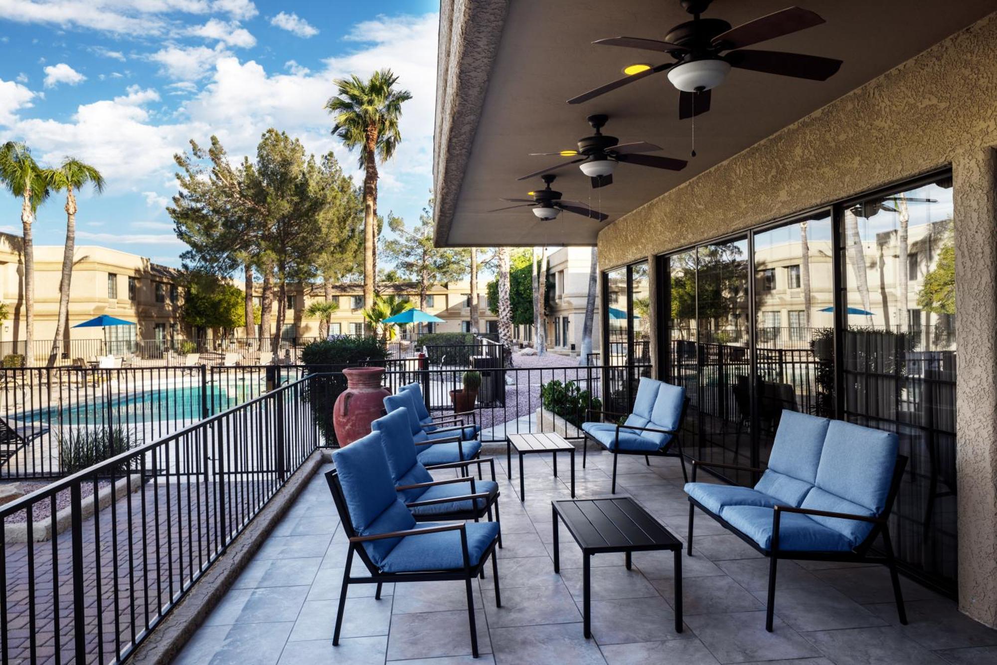 Wyndham Tucson Airport Hotel & Conference Center Exteriör bild